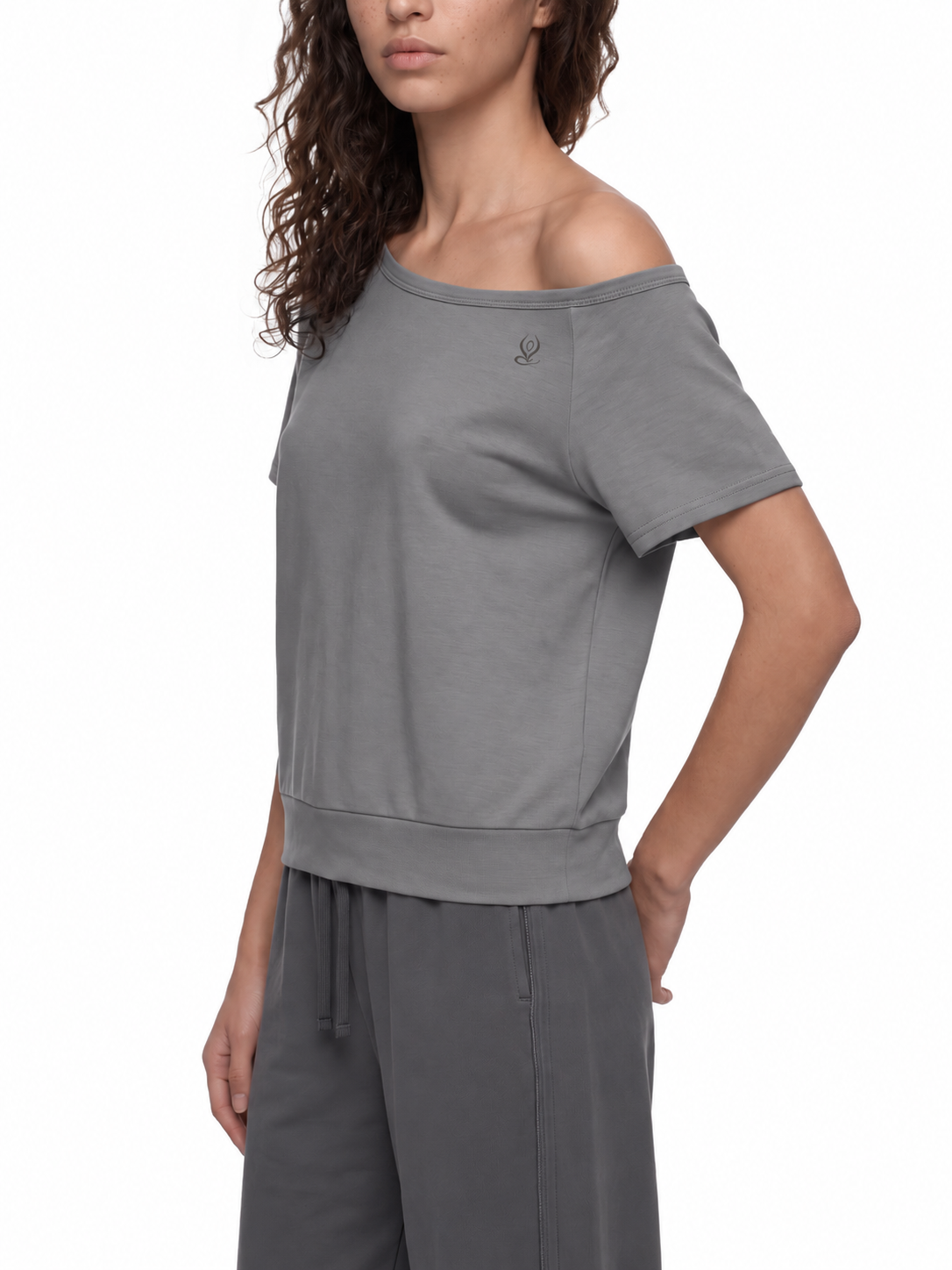 Women's Off-the-Shoulder T-Shirt
